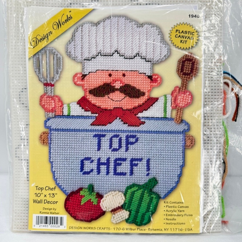 Plastic Canvas Kit Top Chef Wall Decor Vintage Craft Kit 10x13 Design Works